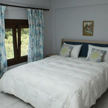 Villa Kon&Kona House à Pachis  Extérieur photo